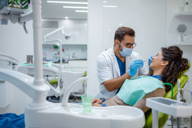 Best Cosmetic Dentistry  in Azalea Park, FL